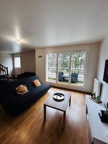 Gîte pour 5 personnes, avec terrasse à Corbeil-Essonnes