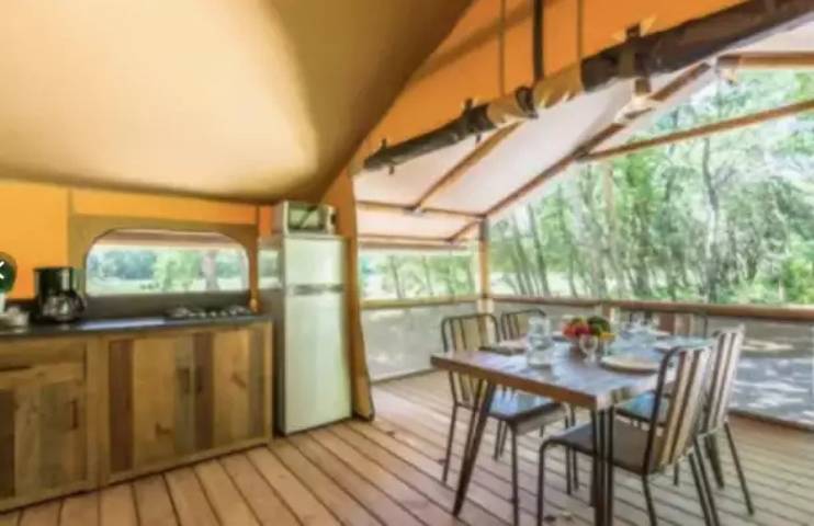 Tente pour 5 personnes en Provence-Alpes-Côte d'Azur - 4