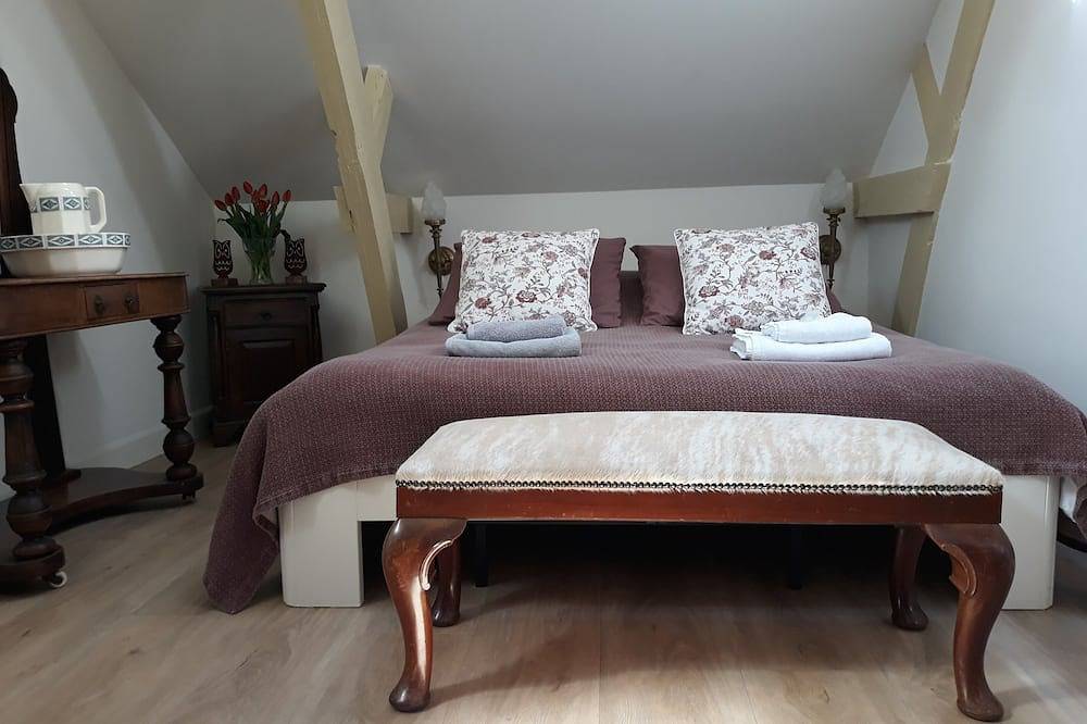 Ganze Wohnung, Charming and luxuriously furnished coach house on the Beemster ring canal in Zeevang, Markermeer