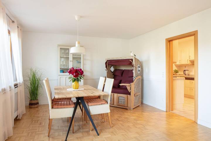 Ferienhaus für 4 Personen, mit Terrasse und Garten sowie Seeblick am Bodensee - 2