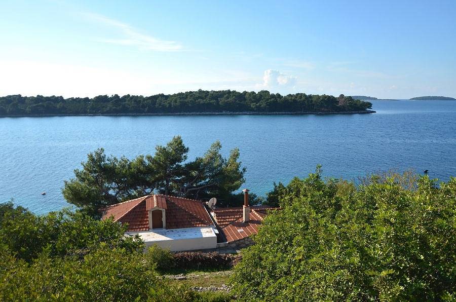 Ferienhaus in Karbuni mit Meerblick, Balkon, Klimaanlage, W-Lan (5095-2) in Blato, Korcula