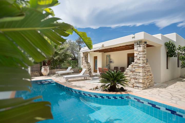 Villa für 5 Personen, mit Balkon und Garten - 1