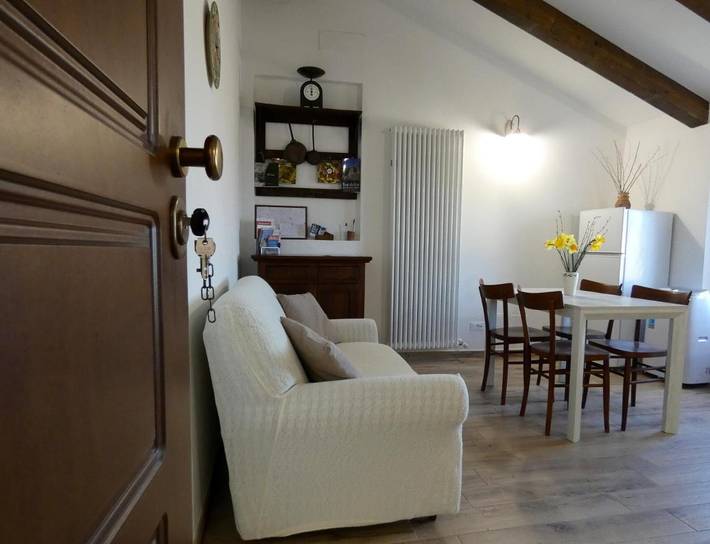 Gîte pour 3 personnes, avec vue ainsi que jardin et piscine à Piandimeleto - 3