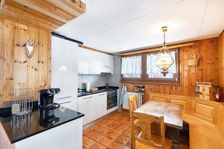 Gîte pour 4 personnes, avec terrasse et vue dans Axalp - 3