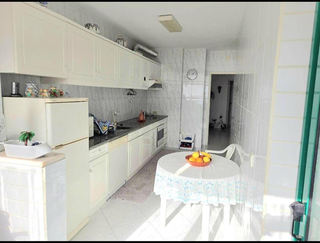 Apartamento inteiro, Apartamento na Praia da Lagoa in Aver-o-Mar, Amorim e Terroso, Distrito do Porto