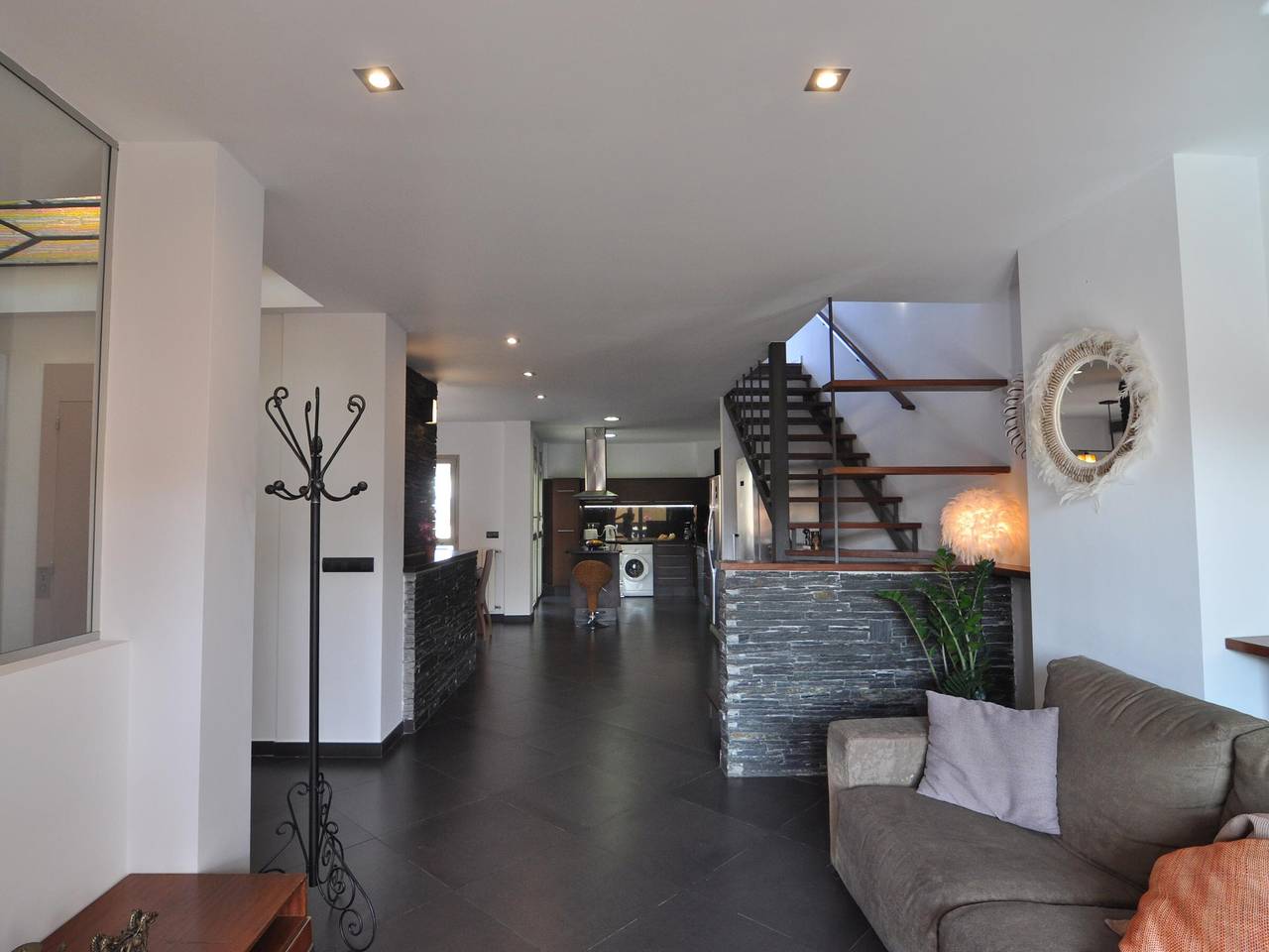 Ganze Wohnung, Geräumige Wohnung in Roses, Costa Brava! 4 Schlafzimmer, Strandnähe, kostenloses Wlan. Jetzt buchen! in Roses Centre, Roses