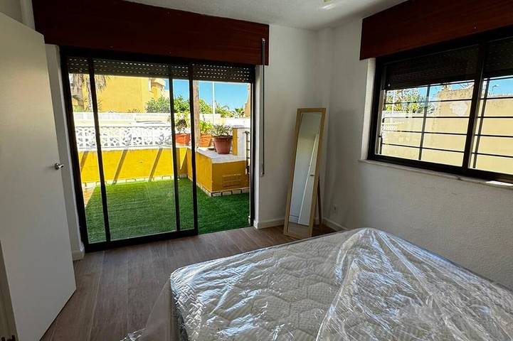 Appartement entier, Appartement Cala del Pino - Terrasse, barbecue, soleil, piscine chauffée et cheminée in Gollerón (La Manga), Carthagène