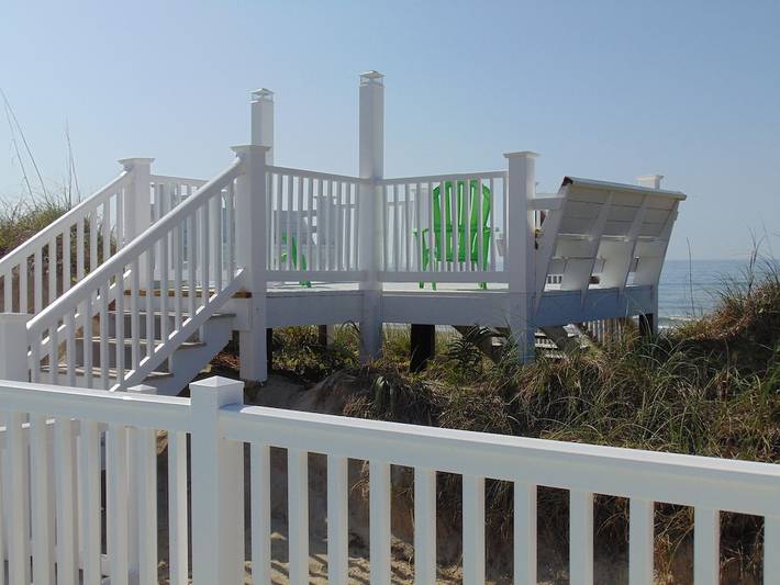 Vacation rental for 6 people, with balcony in Emerald Isle