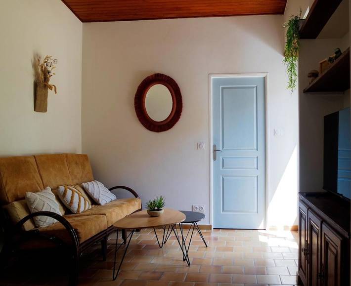 Location de vacances pour 8 personnes, avec jardin et terrasse à Gennes - 3