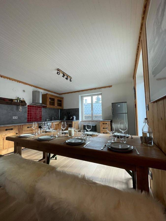 Gîte pour 8 personnes, avec balcon et vue, animaux acceptés dans Office De Tourisme De Val Cenis Lanslevillard - 2