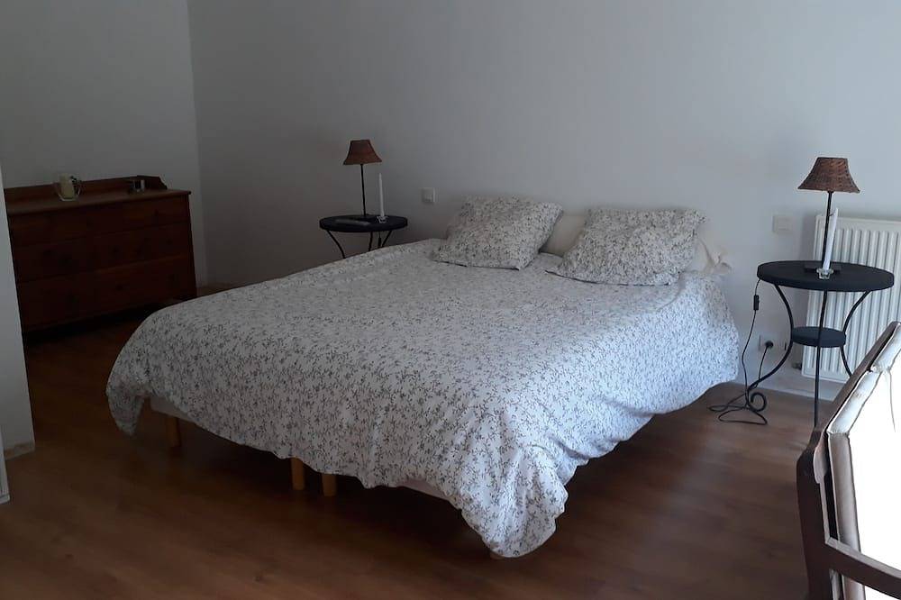 Grande Maison Dans une Propriété de Caractère in Berné, Pontivy und Umgebung