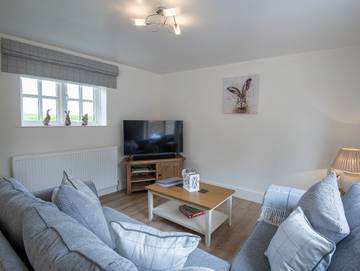 Log Cabin for 2 People in Fulletby, Lincolnshire Wolds AONB, Photo 1