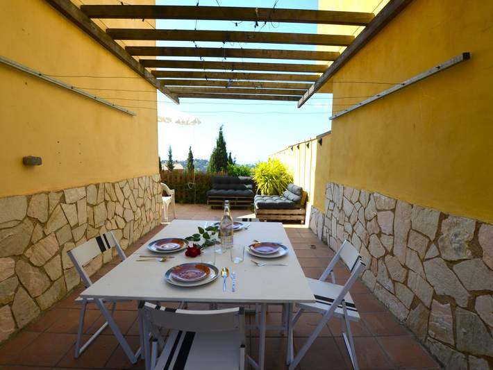 Villa Mimosa 8 personnes avec piscine privée Lloret de mar in Aiguaviva Parc, Vidreres
