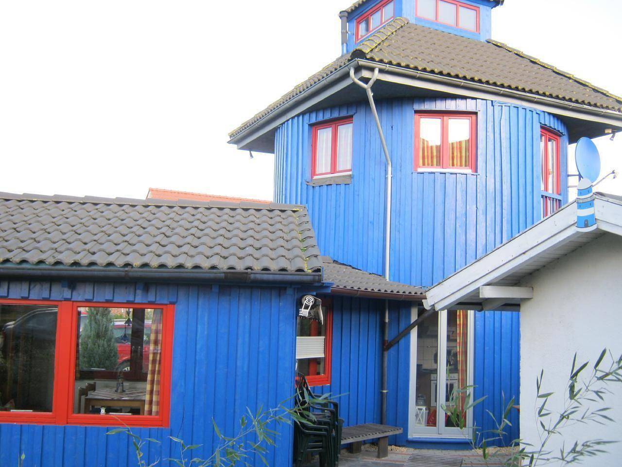 Ferienhaus Leuchtturm mit Sauna, Whirlpool und Internet in Upgant-Schott, Landkreis Aurich