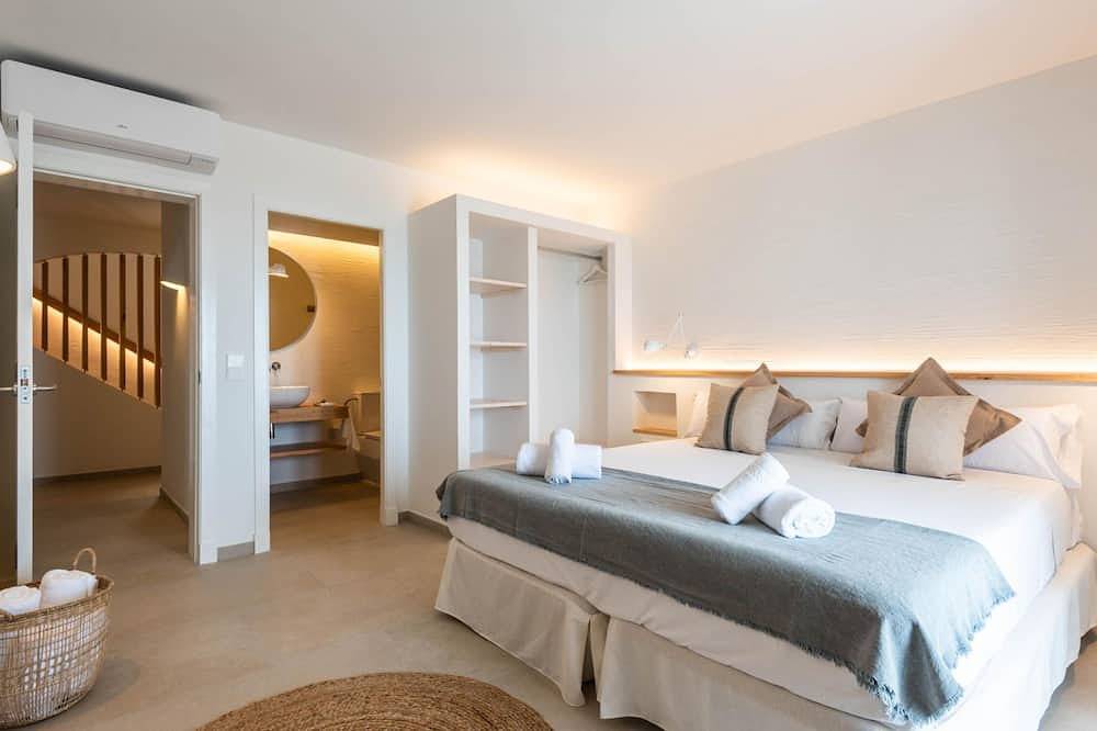 Villa Atalis by Interhome in San Jaime Mediterráneo, Alaior Municipality