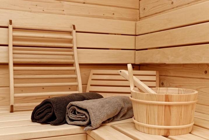 Chalet für 4 Personen, mit Balkon/Terrasse und Balkon sowie Whirlpool und Terrasse im Bayerischer Wald - 3