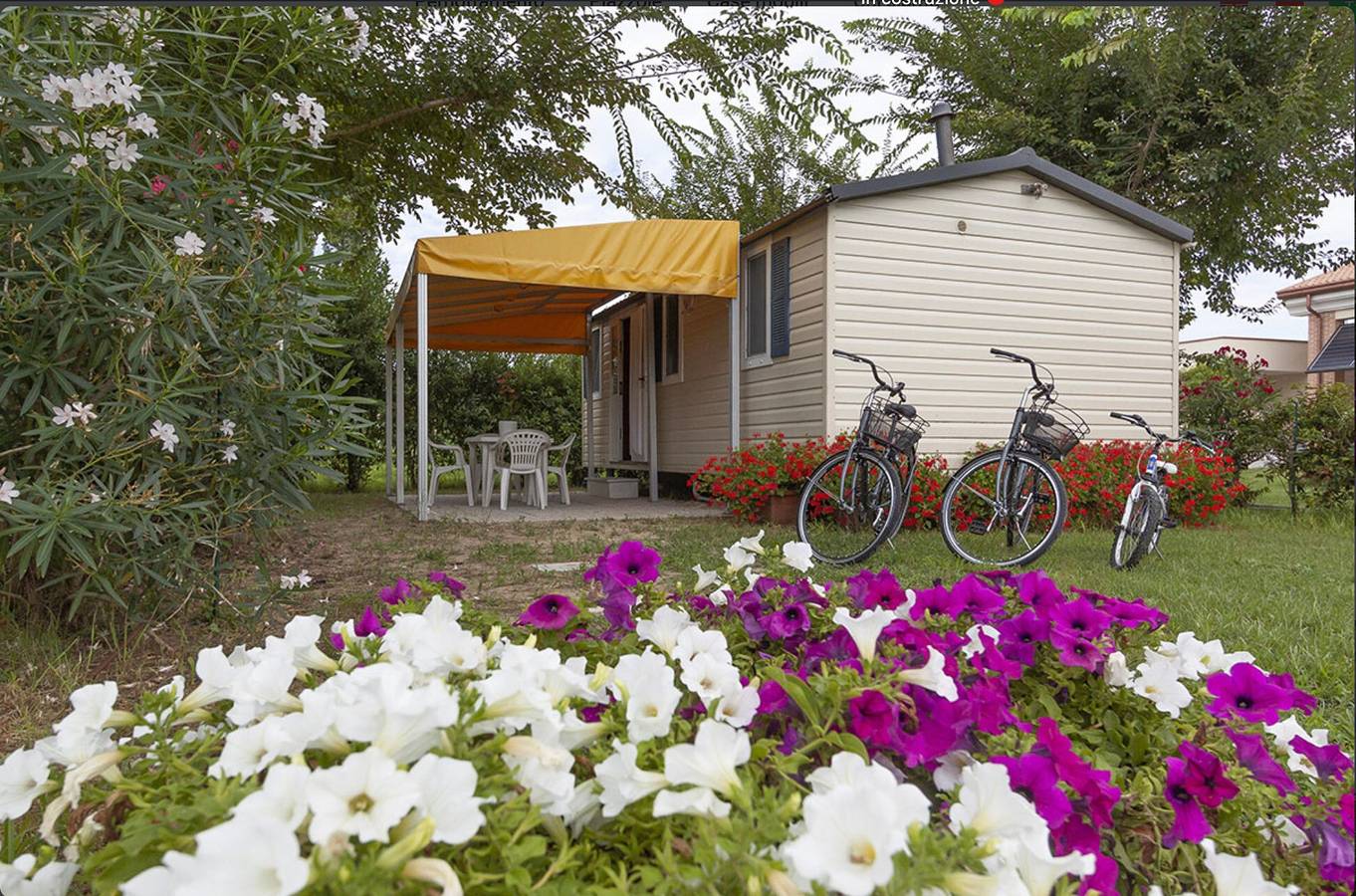 Casa móvil 'Casa Orchidea 4' con jardín privado y Wi-Fi in Cavallino-Treporti, Provincia de Venezia