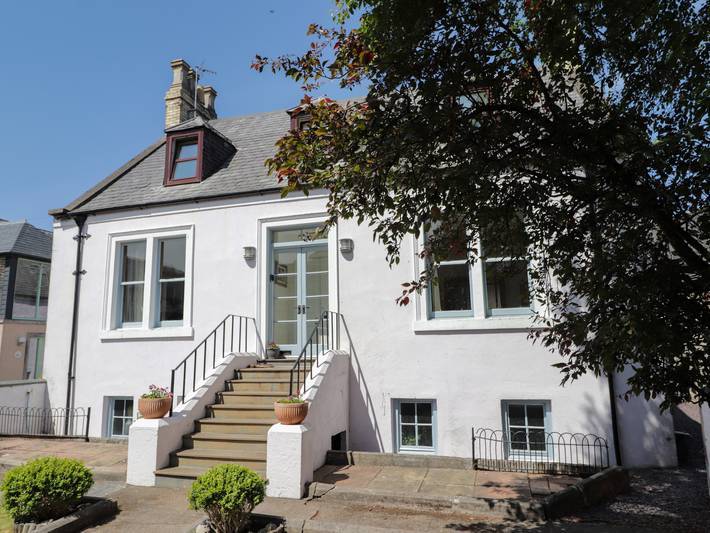 Holiday home for 8 people, with Garden in Inverness