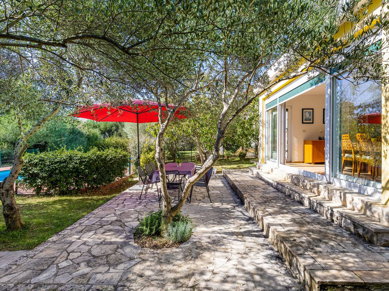 Yellow House in Diklo (Zadar), Zadar (Municipality)