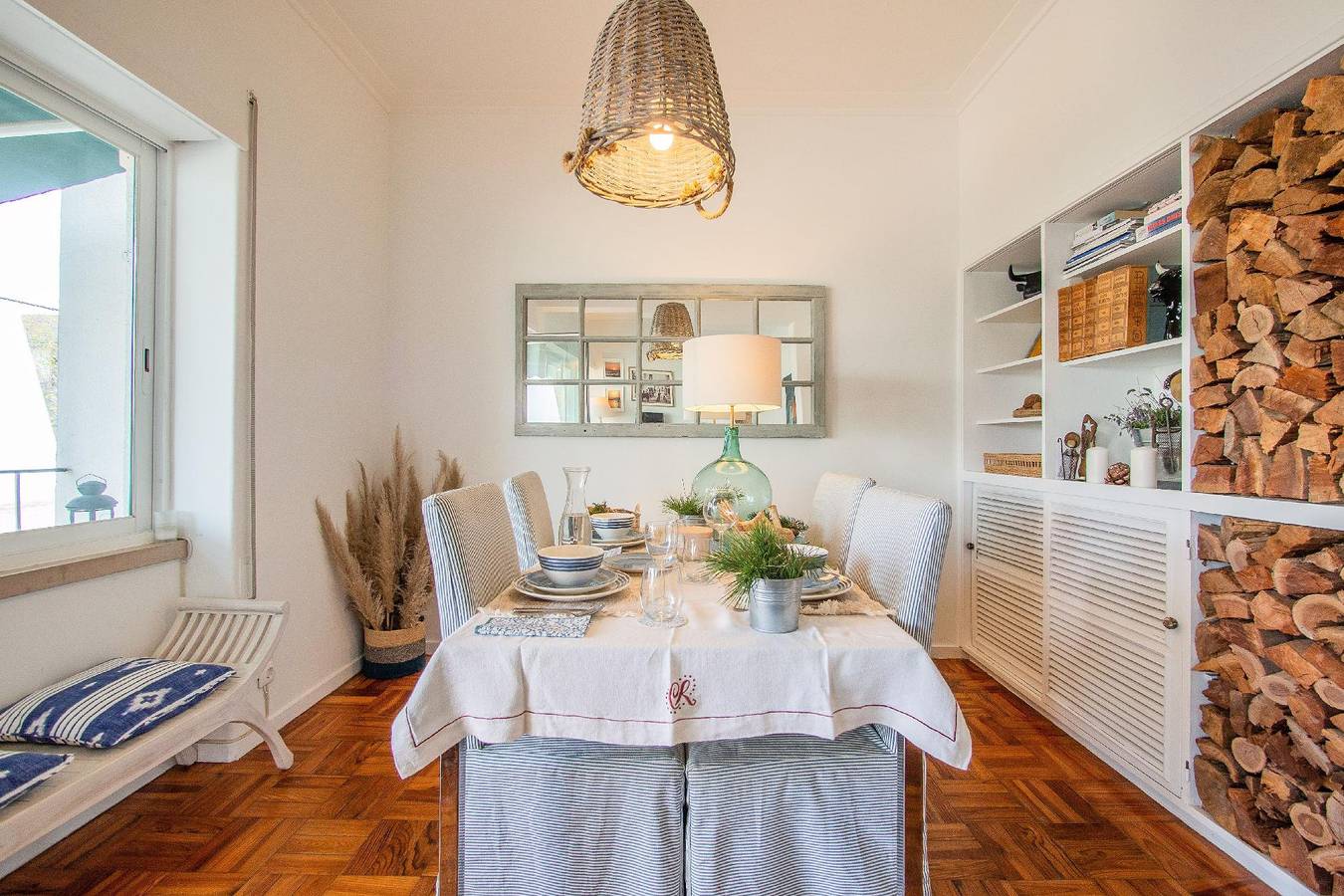 Ganze Ferienwohnung, Neue, lichtdurchflutete Wohnung im Zentrum in Cascais e Estoril, Costa de Lisboa
