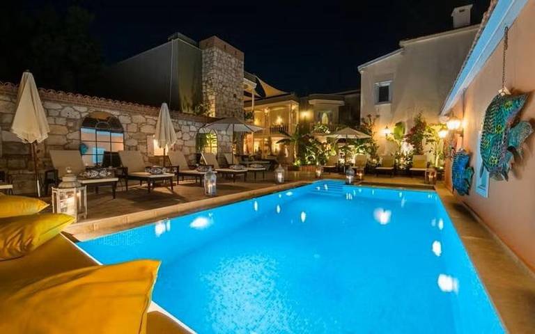 Hotel für 2 Personen, mit Ausblick und Garten sowie Pool - 1