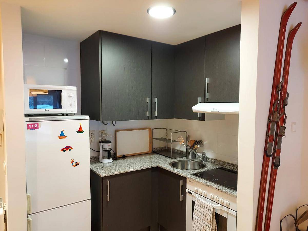 Apartamento entero, One-Bedroom Apartment in Felechosa, Aller