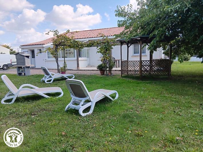 Gîte pour 8 personnes, avec Terrasse et Jardin aux Les Sables-d'Olonne