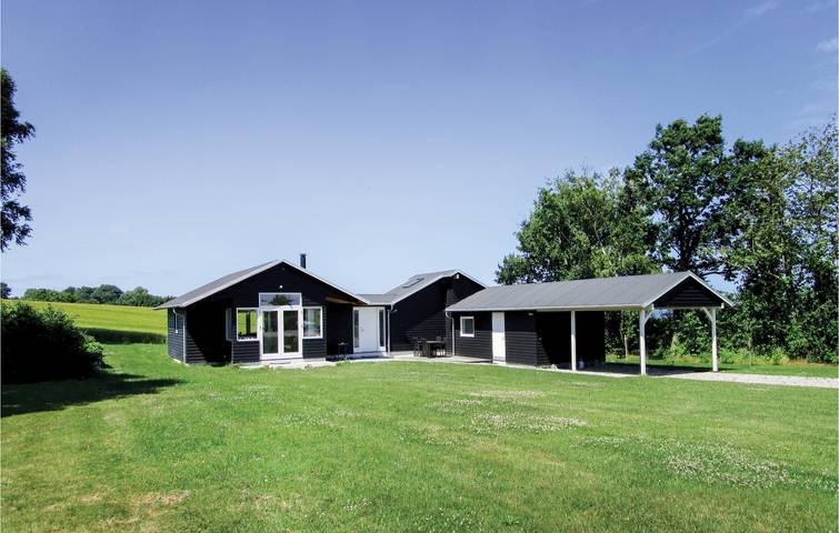 Ferienhaus für 6 Personen, mit Terrasse und Garten in Augustenburg