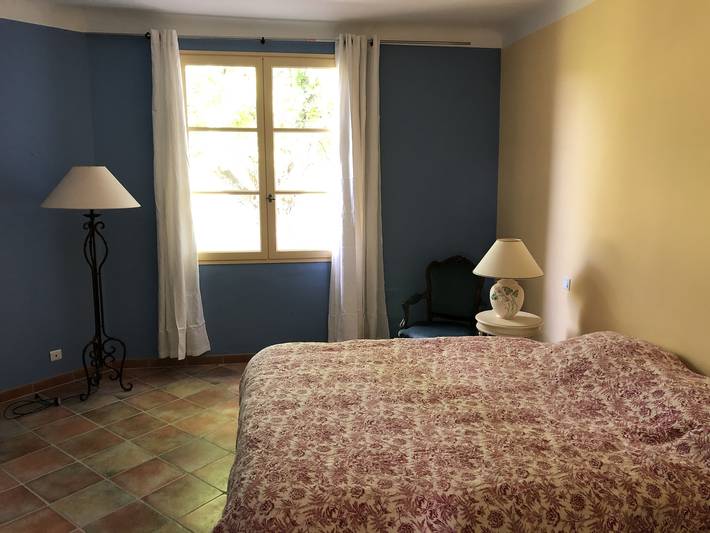 Gîte pour 6 personnes, avec Piscine dans les Alpes-de-Haute-Provence - 2