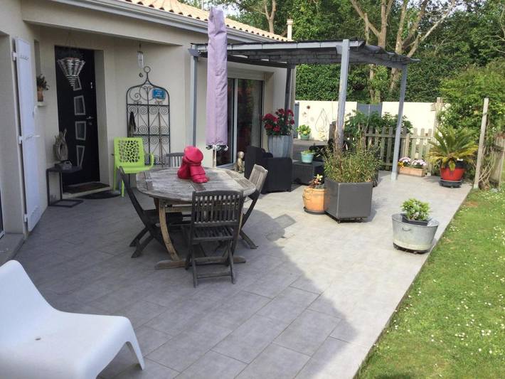 Gîte pour 2 personnes, avec jardin et terrasse à Tonnay-Charente