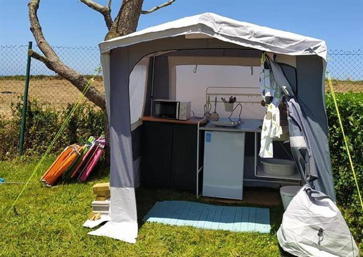 Tienda de lujo 4 personas - Camping Playa de Tapia in Playa De Los Campos (Tapia de Casariego), Tapia de Casariego