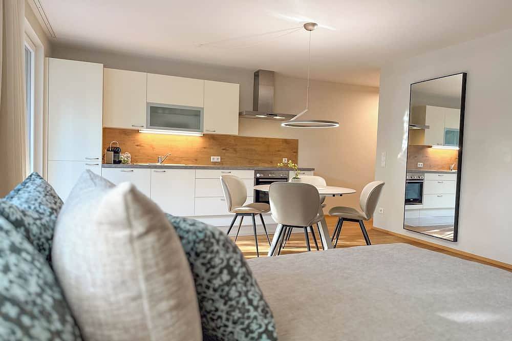 Ganze Wohnung, \"One\" - Premium Apartments Seekirchen, exklusiver Flair, Terrasse in Seekirchen am Wallersee, Bezirk Salzburg-Umgebung