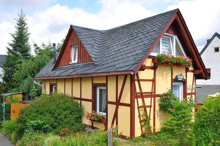 Location de vacances pour 4 personnes, avec terrasse à Wolkenstein (Allemagne)