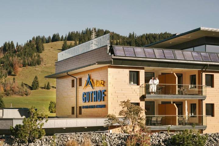 Ferienwohnung für 5 Personen, mit Balkon und Terrasse sowie Garten und Sauna in Schattwald - 3