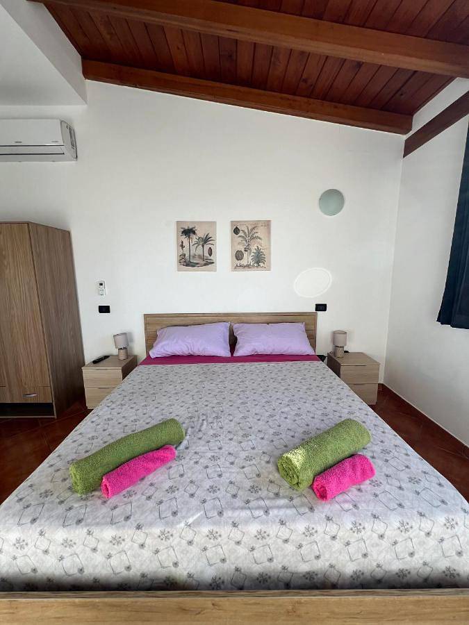 Villa Alelida in Cinisi, Provincia di Palermo