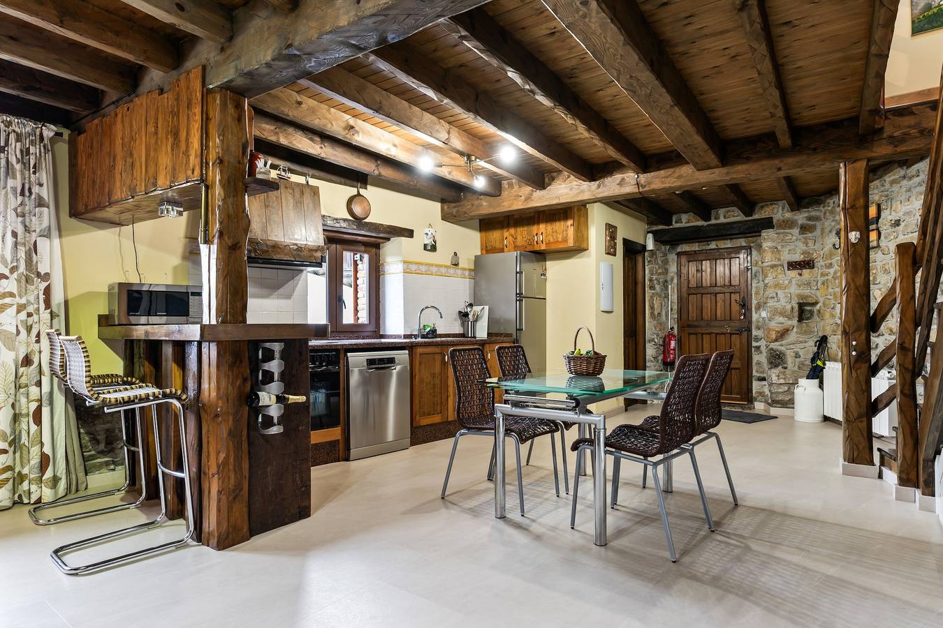 Ferienhaus 'Casa Rural Adrimar' mit Bergblick, Wlan und Klimaanlage in Selorio, Villaviciosa