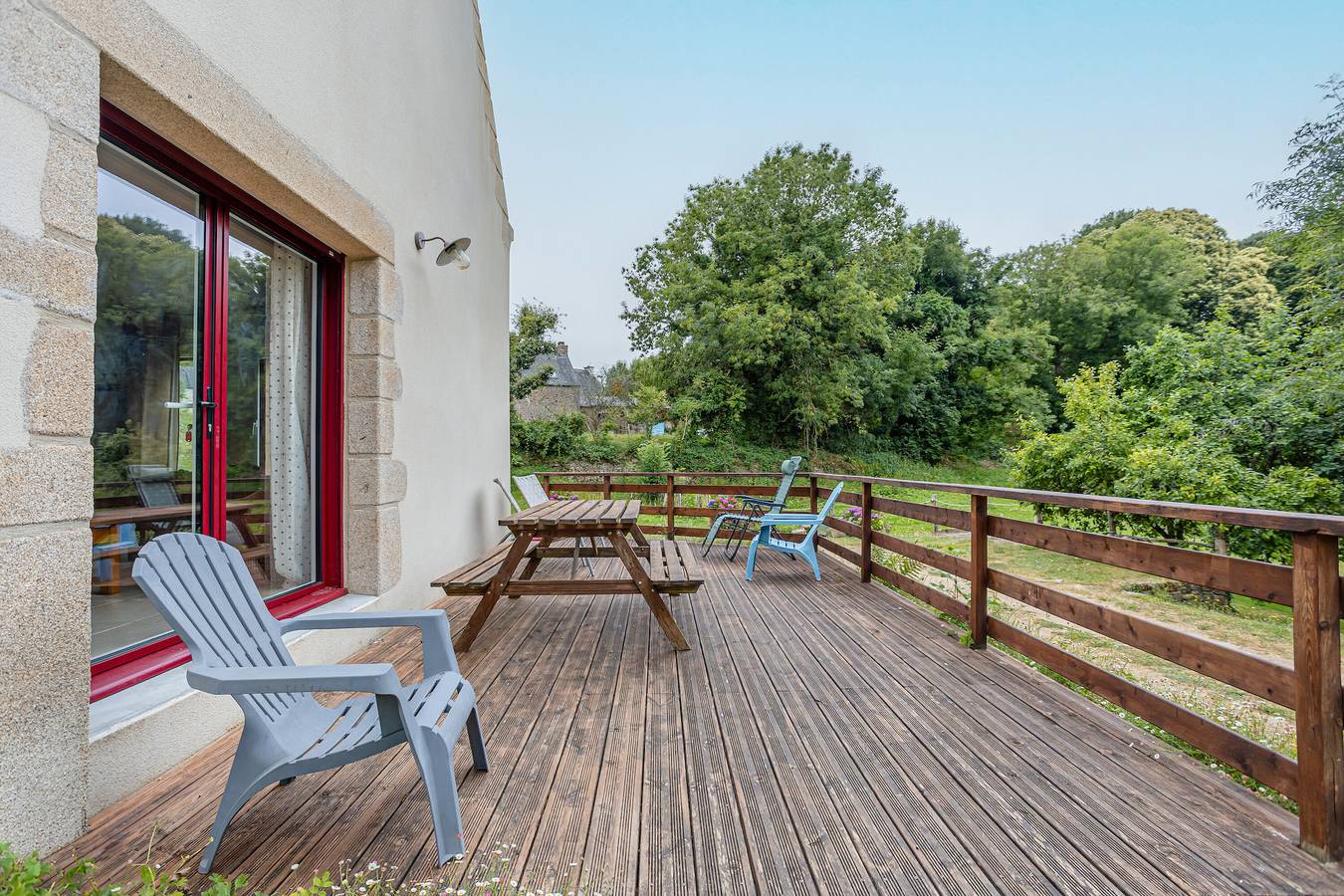 Maison "Ti Nevez" avec terrasse privée, jardin privé et Wi-Fi in Bono, Côte des Mégalithes
