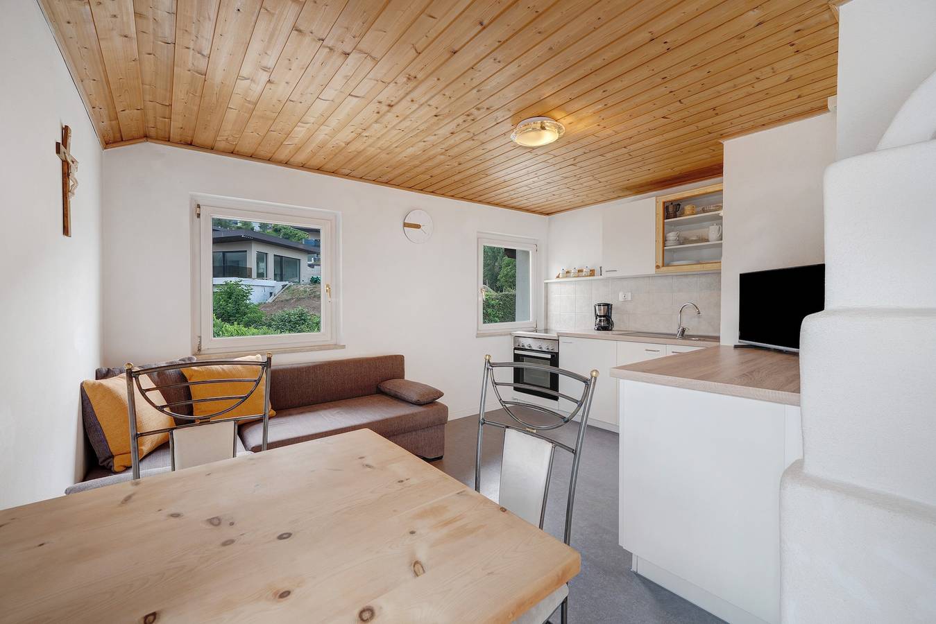 Ganze Wohnung, Ferienwohnung "Bergblick" mit Dachterrasse, Garten mit Pool in Völlan, Lana