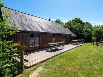 Gîte pour 7 personnes, avec terrasse et jardin, animaux acceptés à Fercé