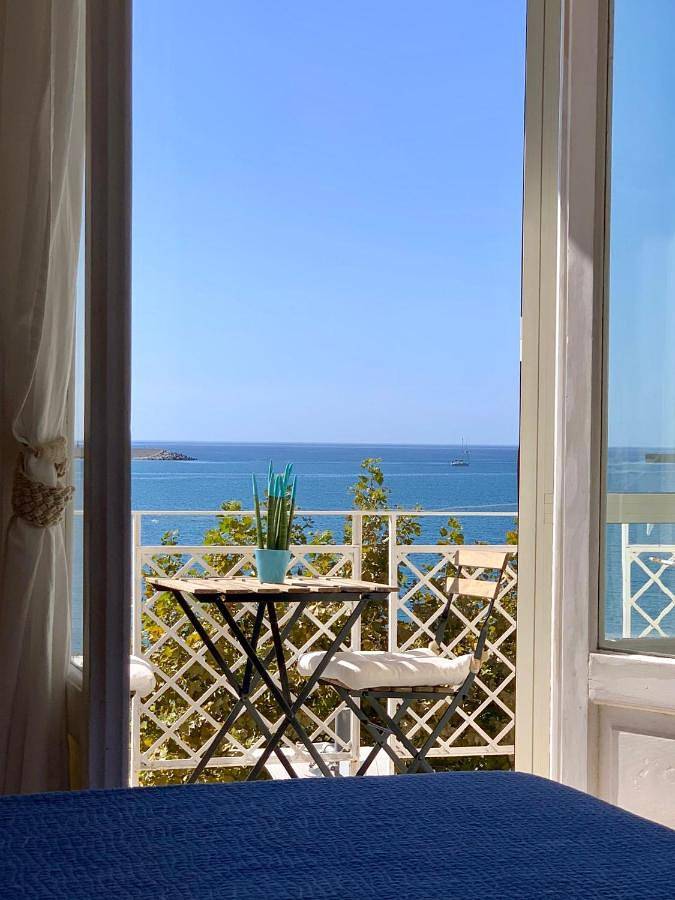 King Room with Sea View in Lido Lazzarella, Sapri
