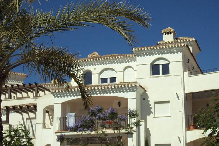 Apartamento de vacaciones para 4 personas, con piscina y balcón - 1