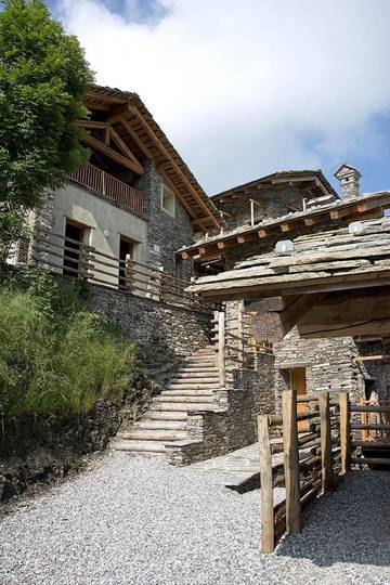 Gîte pour 2 personnes, avec jardin et vue dans Castelmagno