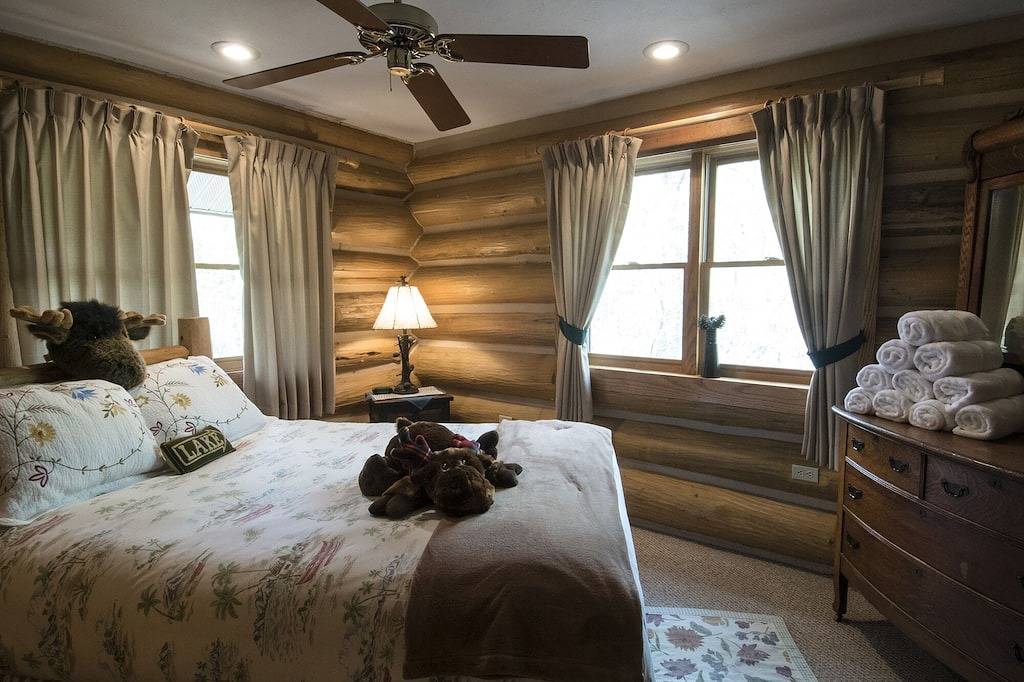 Erikas Dream - Handgefertigtes Blockhaus in der Nähe des Flusses in Fontana Lake