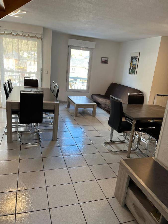 Gîte pour 10 personnes, avec balcon et vue dans Office De Tourisme De Luz Saint Sauveur - 4