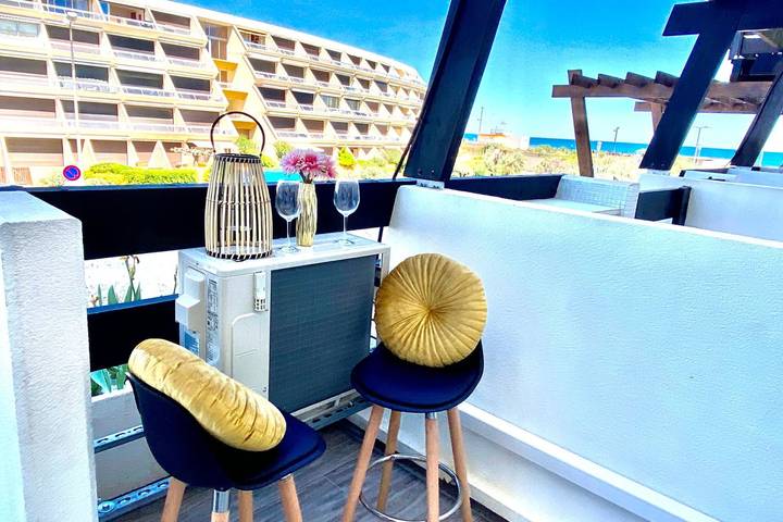 Gîte pour 2 personnes, avec terrasse dans Cap d'Agde naturiste - 2