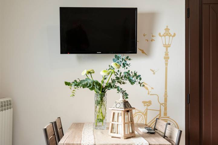 Entire apartment, Apartment 'Lu Marchese' with Private Terrace, Wi-Fi and Air Conditioning in Minervino di Lecce, Lecce Province