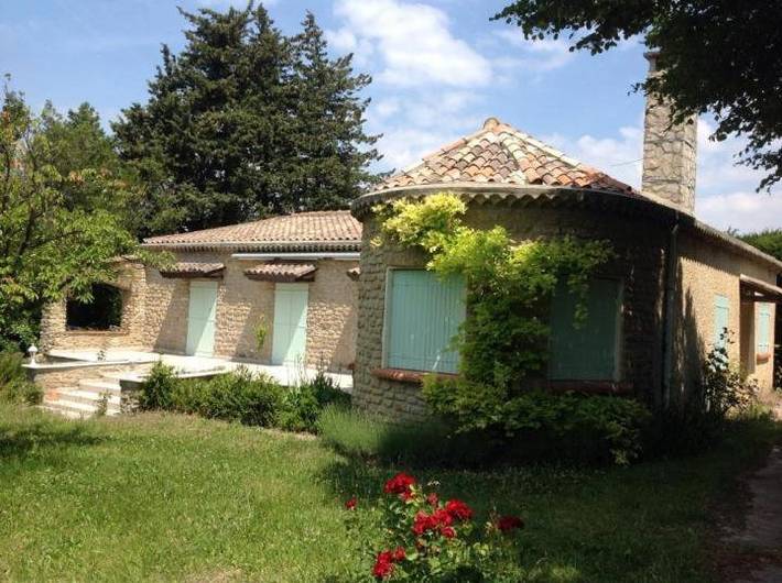 Villa pour 8 personnes, avec piscine ainsi que terrasse et vue, animaux acceptés - 1