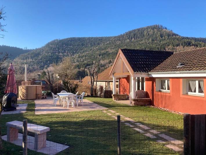 Location de vacances pour 7 personnes, avec jardin et vue, animaux acceptés à Raon-sur-Plaine - 2