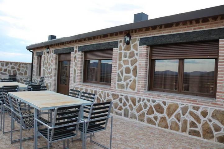 Chalet para 26 personas, con Jacuzzi y Jardín en Provincia de Toledo - 2