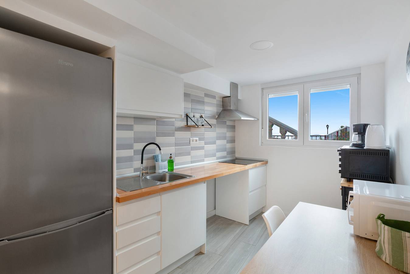 Ferienhaus 'El Alpendre' mit gemeinsamer Terrasse, Gemeinschaftsgarten und Wi-Fi in Los Toscales, Moya